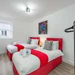 Deluxe 3 Bedstratford Apartment Olympicparko2Excel